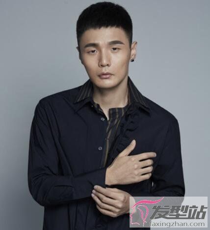 李荣浩发型小眼睛男生必备