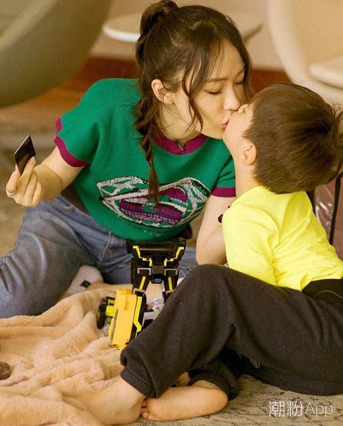 妈妈是超人霍思燕衣服汇总 活出了女人最美的样子