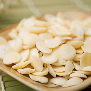 学会分辨苦,甜杏仁,让您放心吃杏仁