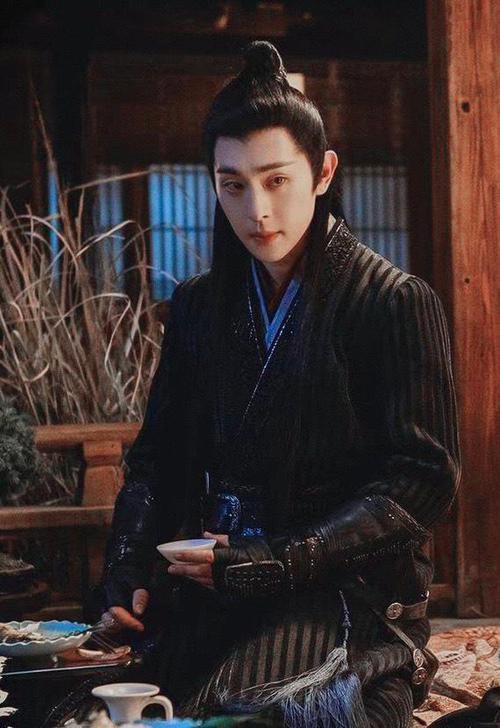 邓伦首部电影《晴雅集》上映!朱雀装让人眼前一亮,绝!