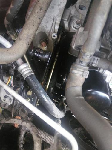 比亚迪s6售后保养发动机漏装机滤密封圈