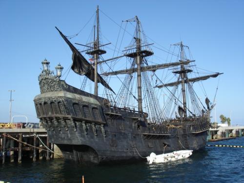 海盗船黑珍珠号简笔画