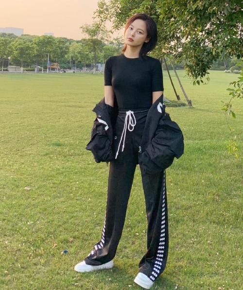 辛芷蕾,分享瘦身秘诀,靠2招瘦16斤,网友:不用运动最