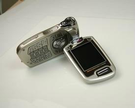  p>波导d700是波导2005年上市的一款手机,主要功能有内置震动,内置