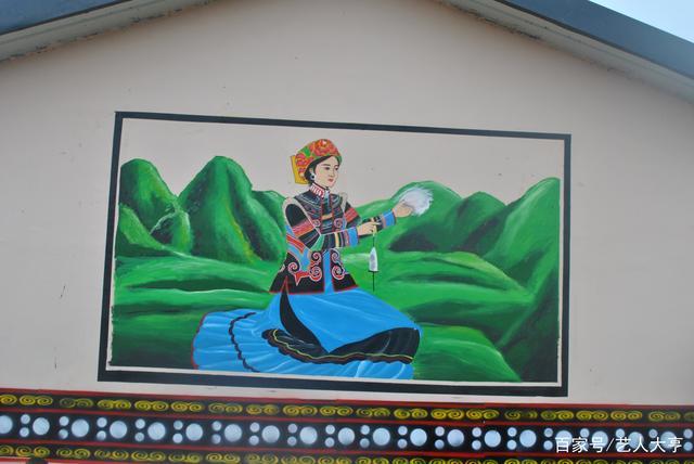 彝族壁画让百姓感受到一股激人奋进的正能量