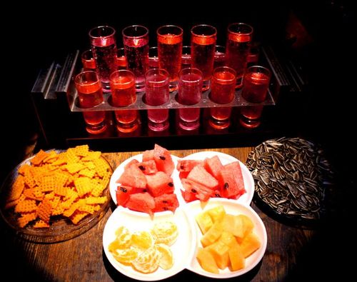 真的被渭南这家酒吧撩到了17杯魅色鸡尾酒小吃果盘只要128元它会让你