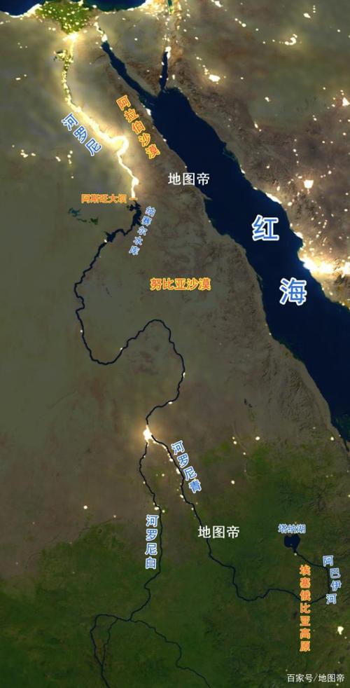 尼罗河,世界最长的河流,约6650公里从南往北浩浩荡荡.