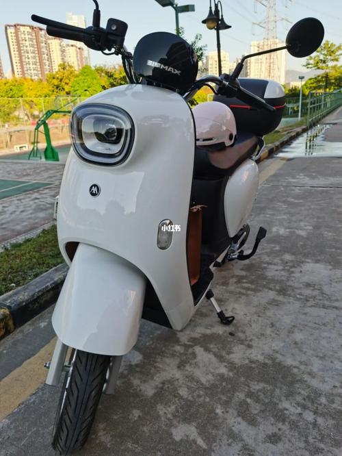 爱玛尼可电动车