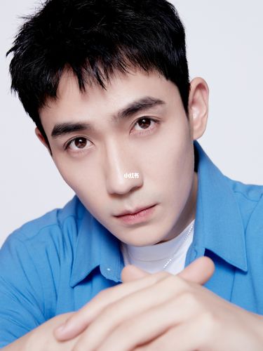 朱一龙/叛逆者寸头绝了_向全世界安利朱一龙_娱乐