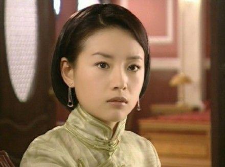 【金粉世家】冷清秋.百合般清新的女子,淡雅如泉,高贵