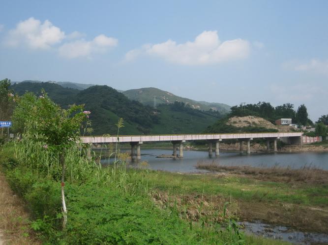 信阳毛尖产地——浉河港骑行留影