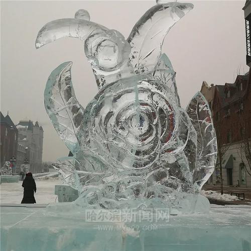 这场全是大学生参加的冰雕大赛,作品亮了