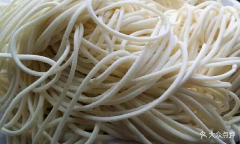 老五鲜面条圆面手工面图片 - 第10张