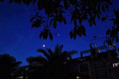 夏日夜晚