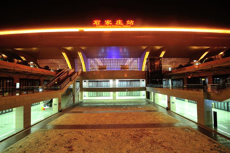 那年的石家庄新火车站:热火朝天!