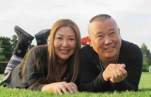 郭德纲妻子王惠罕见登台,《宝玉娶亲》备受称赞,再现名角风采