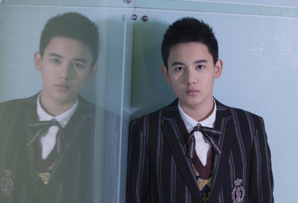 演员胡先煦图片,分享一组胡先煦图片给大家,图中的明星图片壁纸