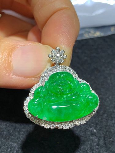 水贝珠宝天然a货缅甸玉石冰种翡翠吊坠满绿佛公小万价精工18k镶嵌