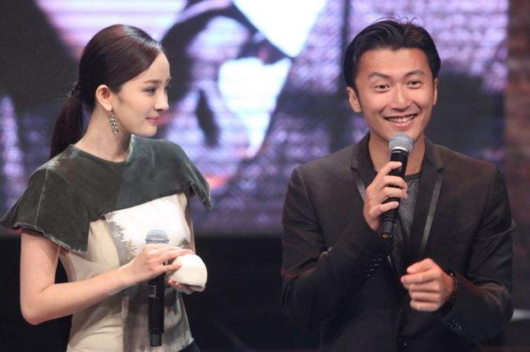 港媒曝杨幂谢霆锋宣布大婚?王菲张柏芝态度截然相反?