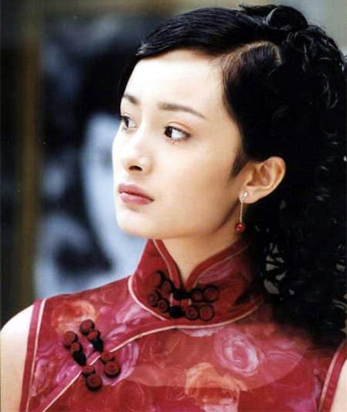 杨幂《红粉世家》饰李小桃