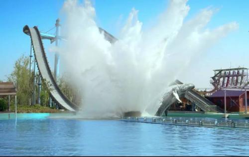 游乐园激流勇进手抄报 童话乐园手抄报