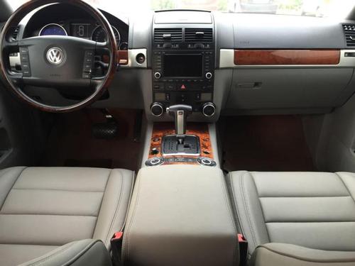 【金华】2006年11月 大众 途锐 3.2 v6顶级版 黑色 手自一体