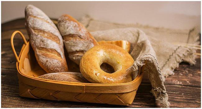 网易首页>网易号>正文申请入驻> 黑面包(ryebread)使用的是裸麦面粉
