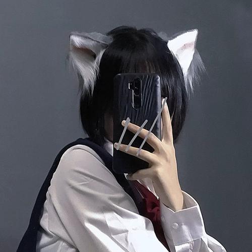 女生头像/甜酷女生 小猫体质,越爱越乖