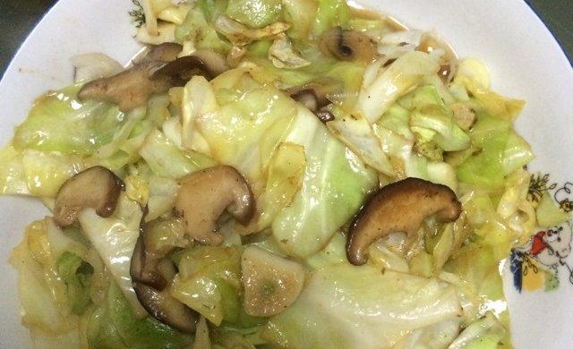 香菇包菜