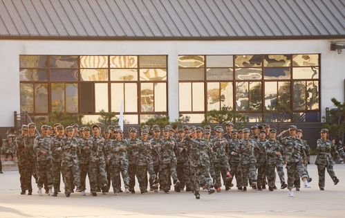常州市关工委老战士艺术团赴花山国防教育训练中心演出
