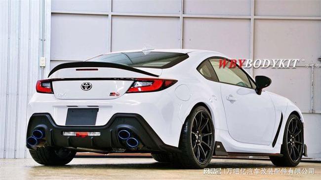 21款丰田86改装toms宽体小包围前唇前杠扩展