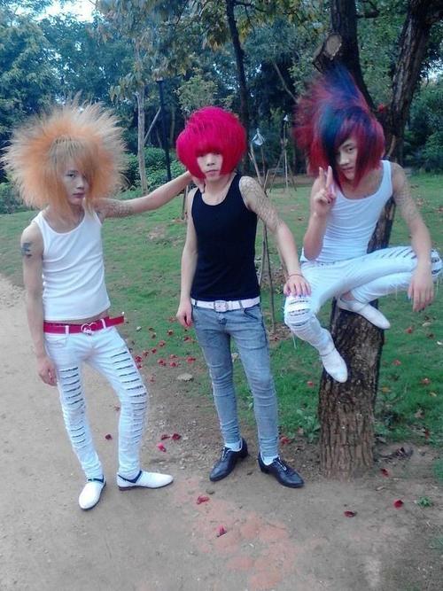 李宇春周杰伦等明星杀马特发型,第五张惨不忍睹