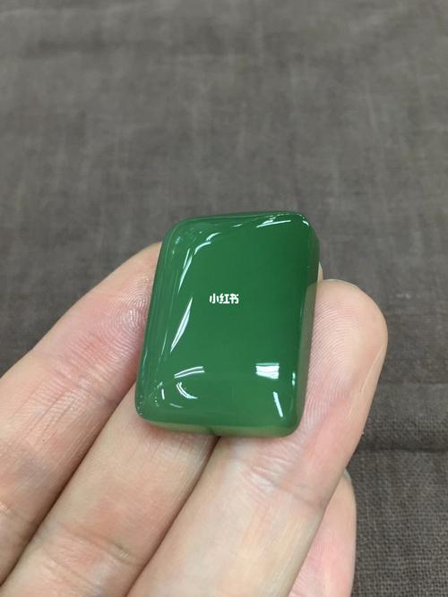 和田玉碧玉粉绿小裸面_和田玉_裸石_时尚_配饰