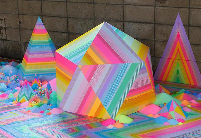 糖果掉了一地吗?