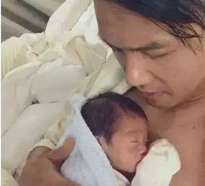 42岁钟汉良妻子照片曝光,不混娱乐圈可惜了,难怪被藏