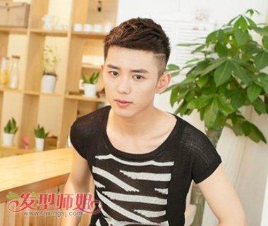 短发都有什么发型适合方脸的男生 方脸男生好看的发型