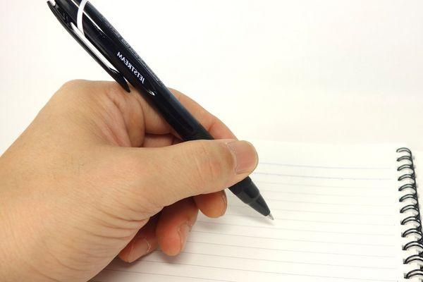 《文俱说》第48期:"国际左撇子日",总有些文具适合独特的你