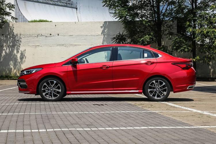 15升自吸动力奇瑞艾瑞泽gx冠军版新增车型上市