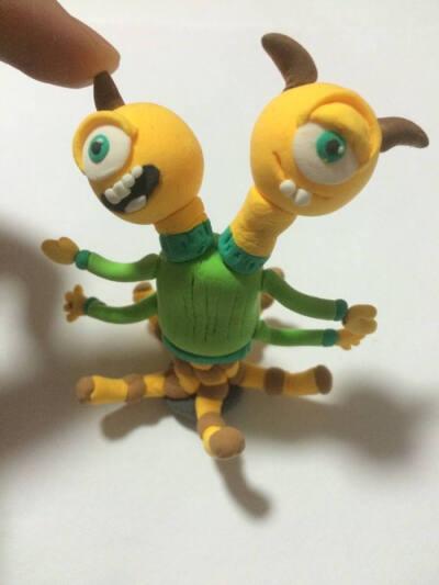 彩泥怪兽