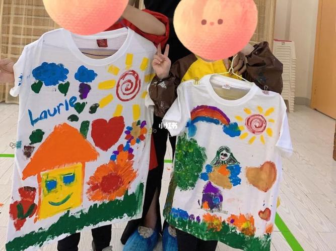 美术作品 | diy白t——亲子活动_diy_亲子活动_美术_丙烯_颜料_上衣