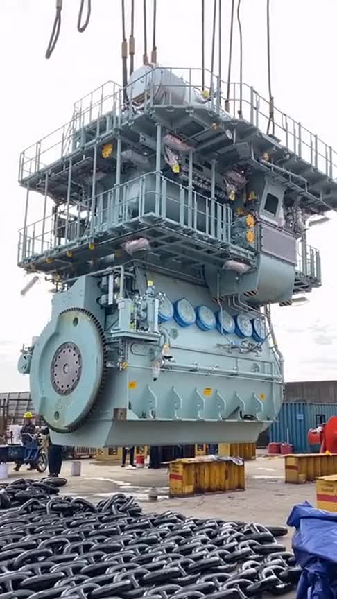 我要说这是发动机你们敢信吗?什么样的轮船,才能配得上它