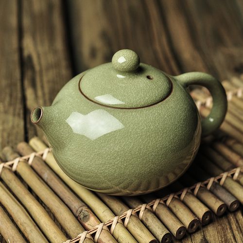 【王文】工艺美术师 《鱼籽纹壶》1