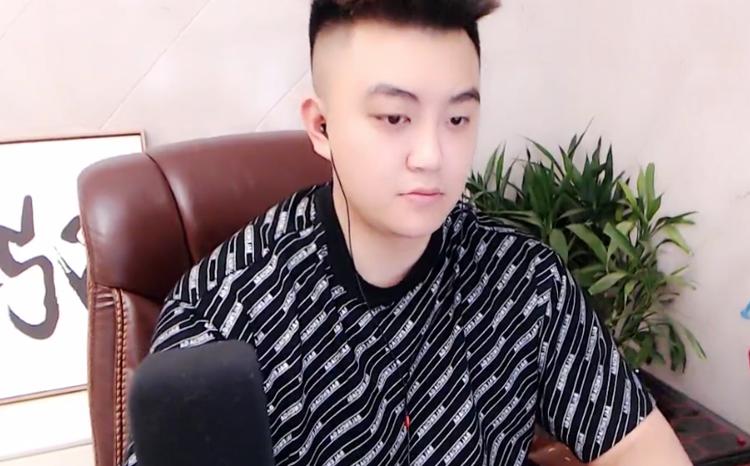 王小浪个人百科资料与简介 - 网红资料 - 大网红网