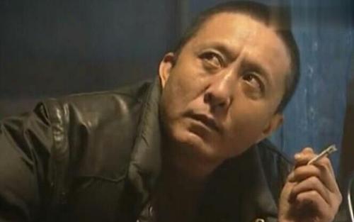 段宇华在电视剧《黑洞》中饰演流氓肖云柱,对于他的演技你如何评价?