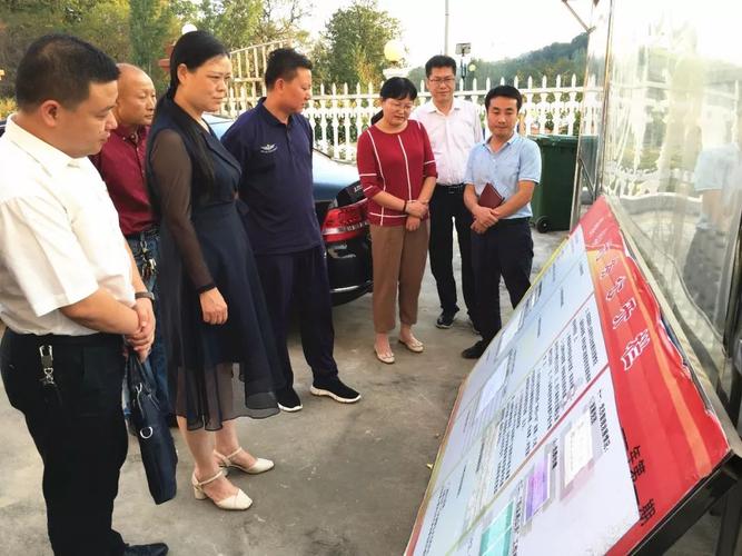 新县县委常委,组织部长黄永林深入香山湖管理区水榜村