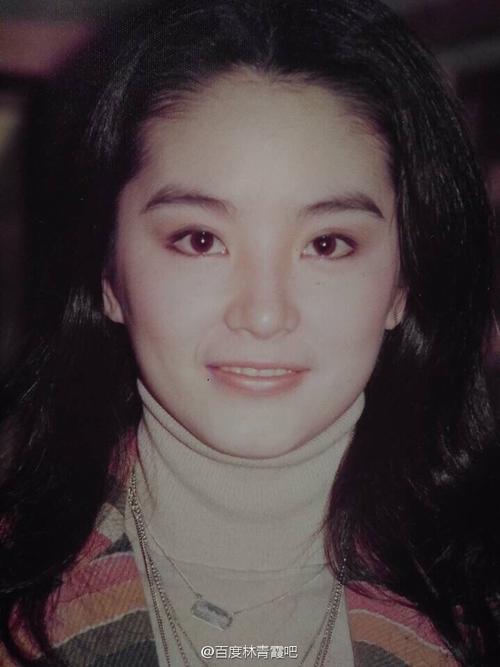 林青霞的眼睛形状好美啊