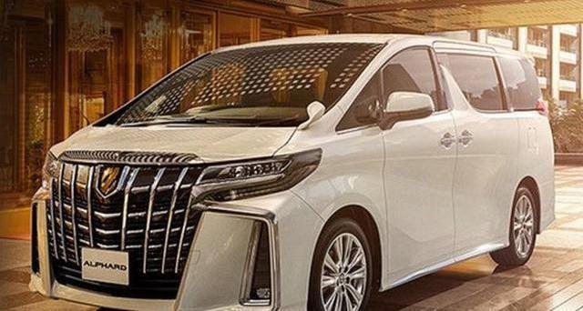 新款21款丰田埃尔法最顶配现车