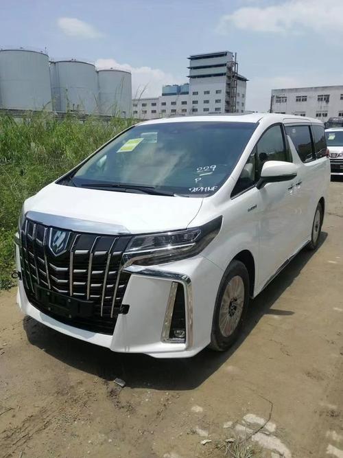 2021款丰田埃尔法商务车7座价格