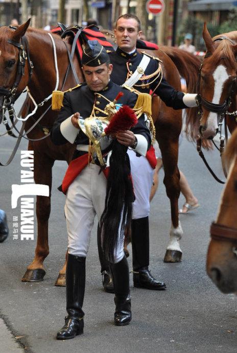 骑马,传统制服,马靴是法国的一道亮丽的风景线(三)