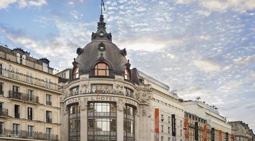 experience at one of the most famous department stores in paris